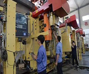 南昌高新區(qū) 智能機(jī)械制造產(chǎn)業(yè)迅猛崛起，引領(lǐng)機(jī)械設(shè)備研發(fā)新浪潮